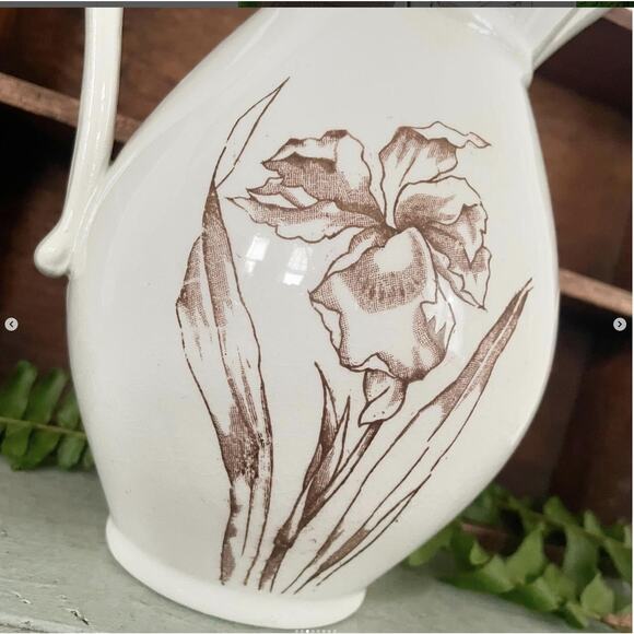 Vintage Brown Transferware PITCHER Ironstone Pottery Daffodil Flower Vanity - Picture 3 of 8